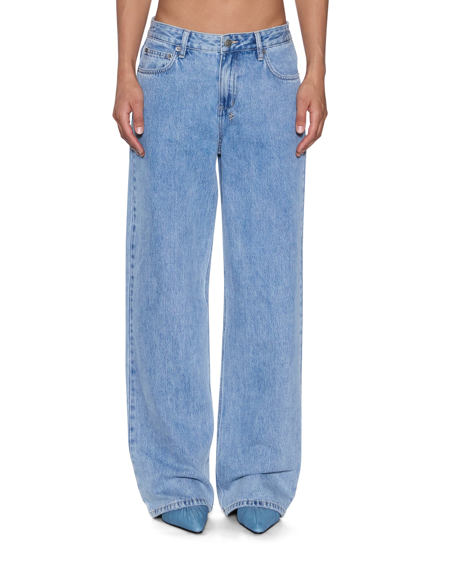 JEAN_LO_RIDER_AUTHETIC_1123_2048x.jpg