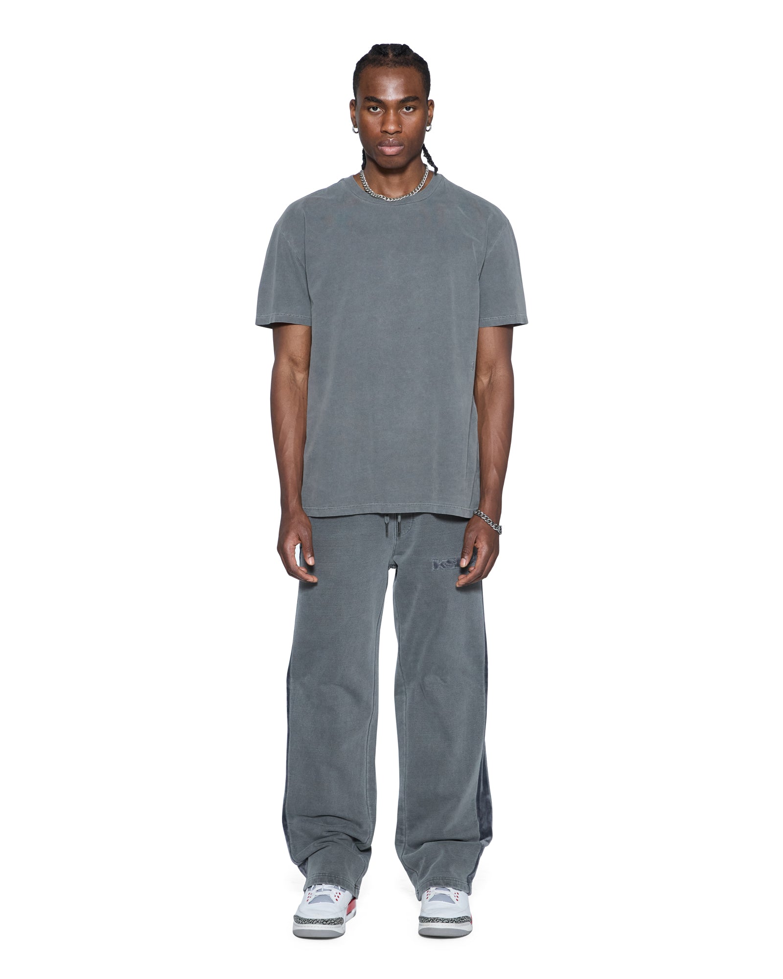TEE_4X4REVAMPBIGGIESSTEECHARC_608_2048x.jpg