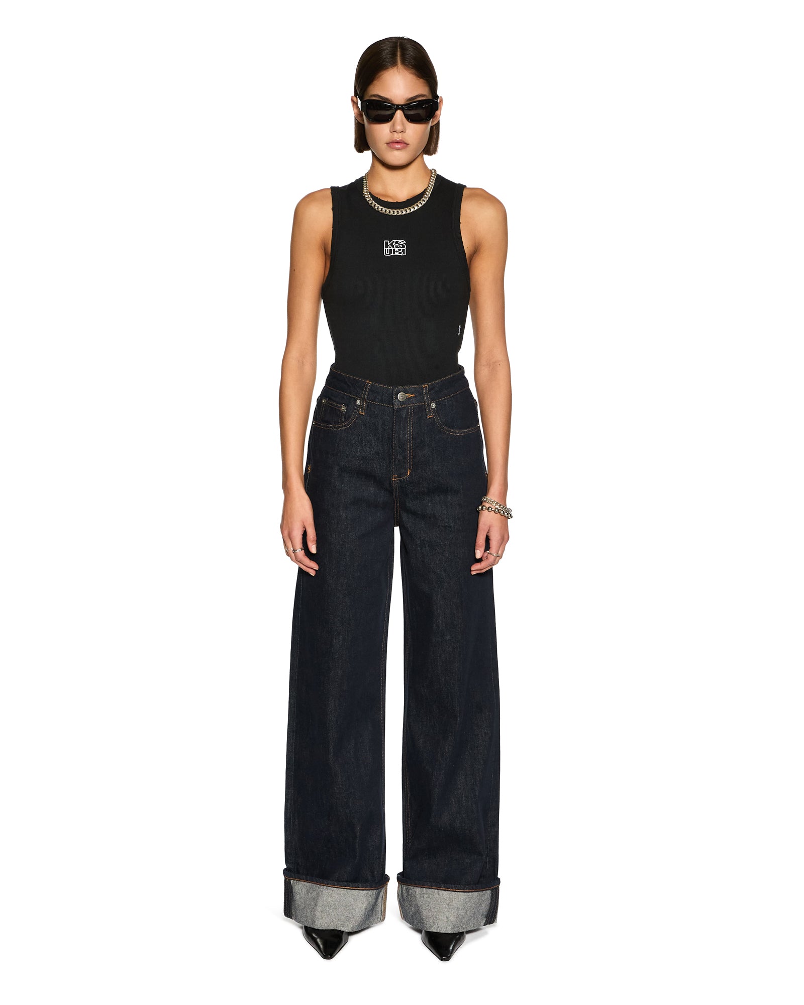 TOPS_StackedSyndicateTankXtraBlack_687_2048x.jpg